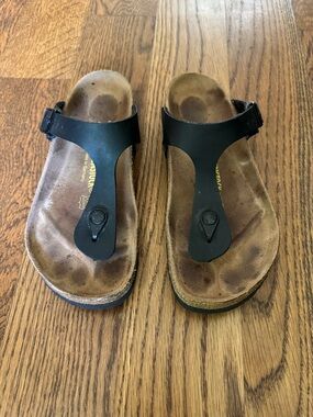 Birkenstock Giza Black Leather Thong Sandals Adjustable Buckle Strap Size 38